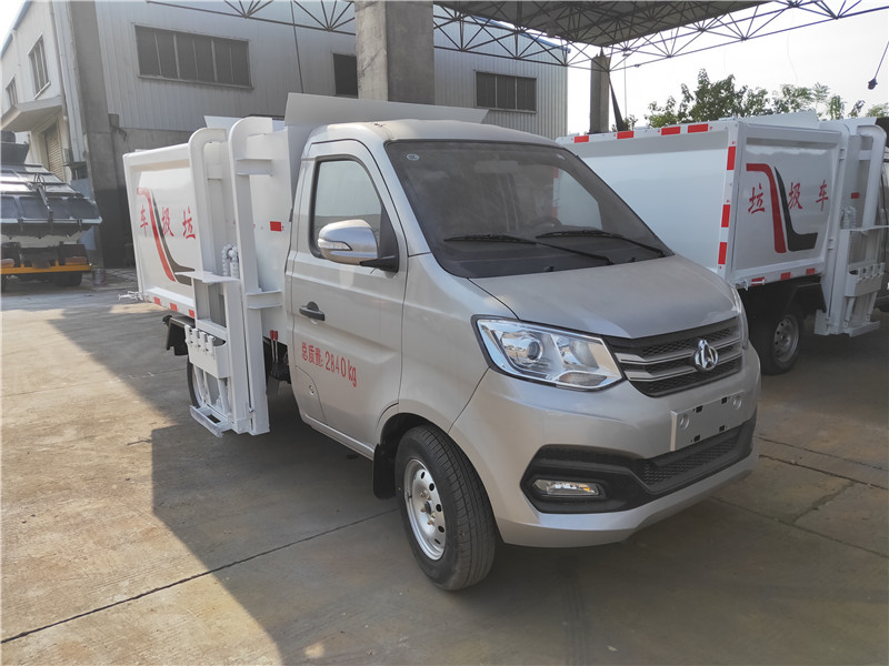 �L(zh��ng)��3����Ͱ����܇(ch��)�����bжʽ����܇(ch��)��