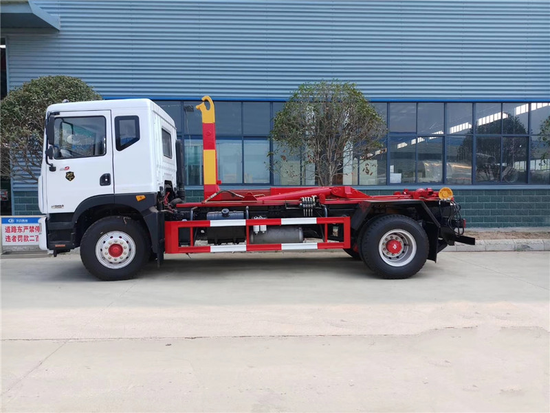 東風(fēng)D9國(guó)六10方12方車(chē)廂可卸式垃圾車(chē)